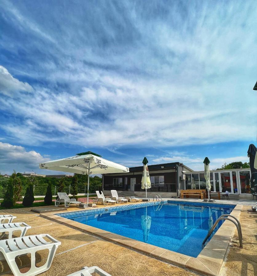 Стаи За Гости Dream Kurdzhali Bagian luar foto