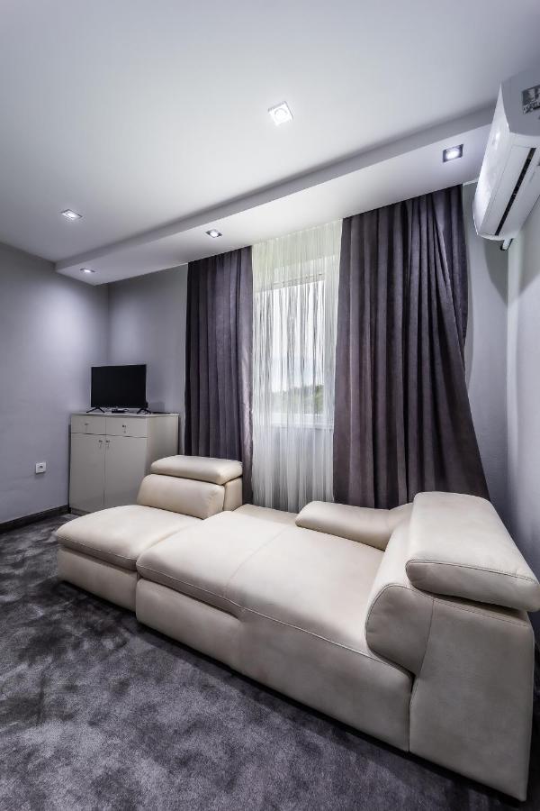 Стаи За Гости Dream Kurdzhali Bagian luar foto