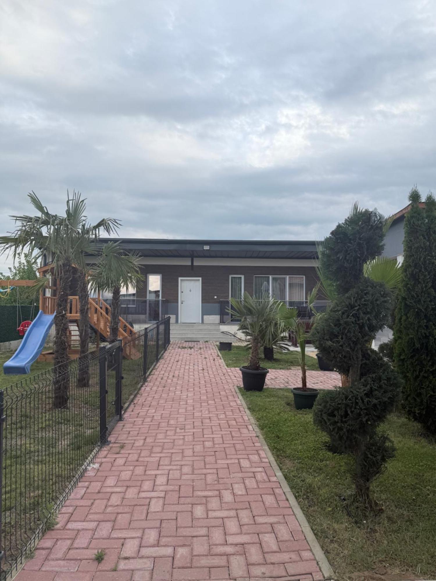 Стаи За Гости Dream Kurdzhali Bagian luar foto